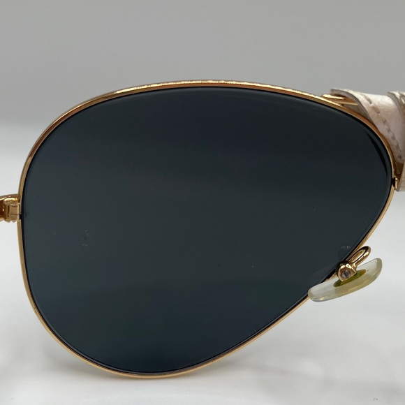 Versace White and Gold Aviators Women’s Sunglasses Discontinued - Picture 8 of 14